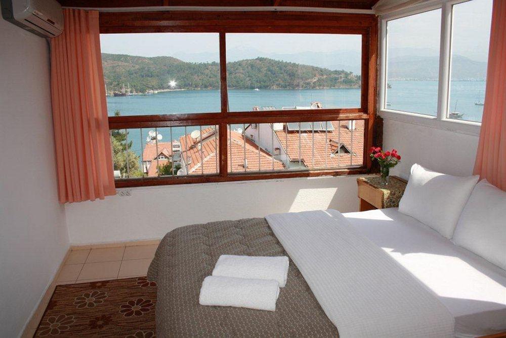 Ferah Hostel Monica'S Place Fethiye Buitenkant foto