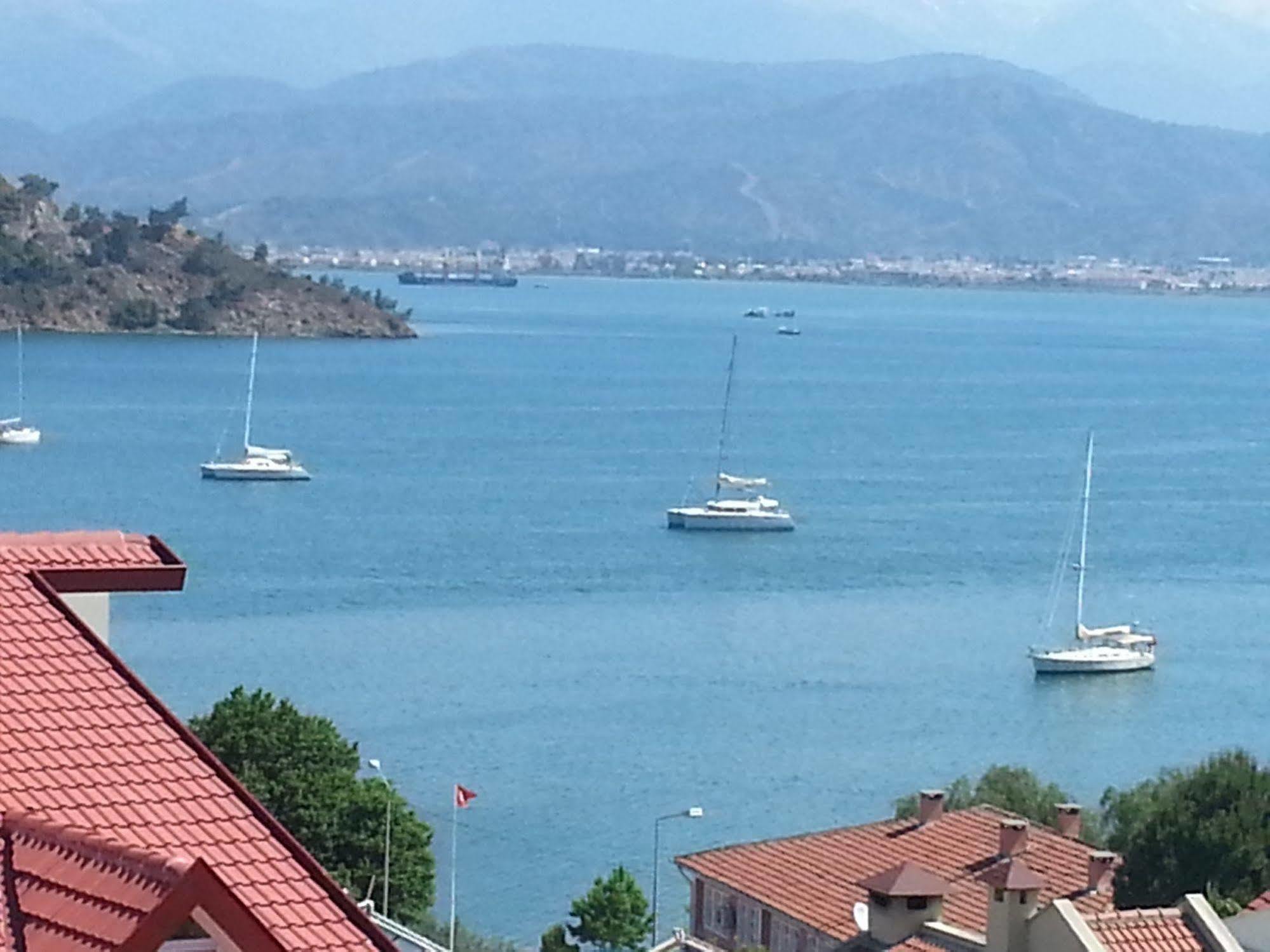 Ferah Hostel Monica'S Place Fethiye Buitenkant foto